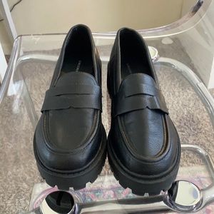 Sincerely Jules women’s loafers size 8